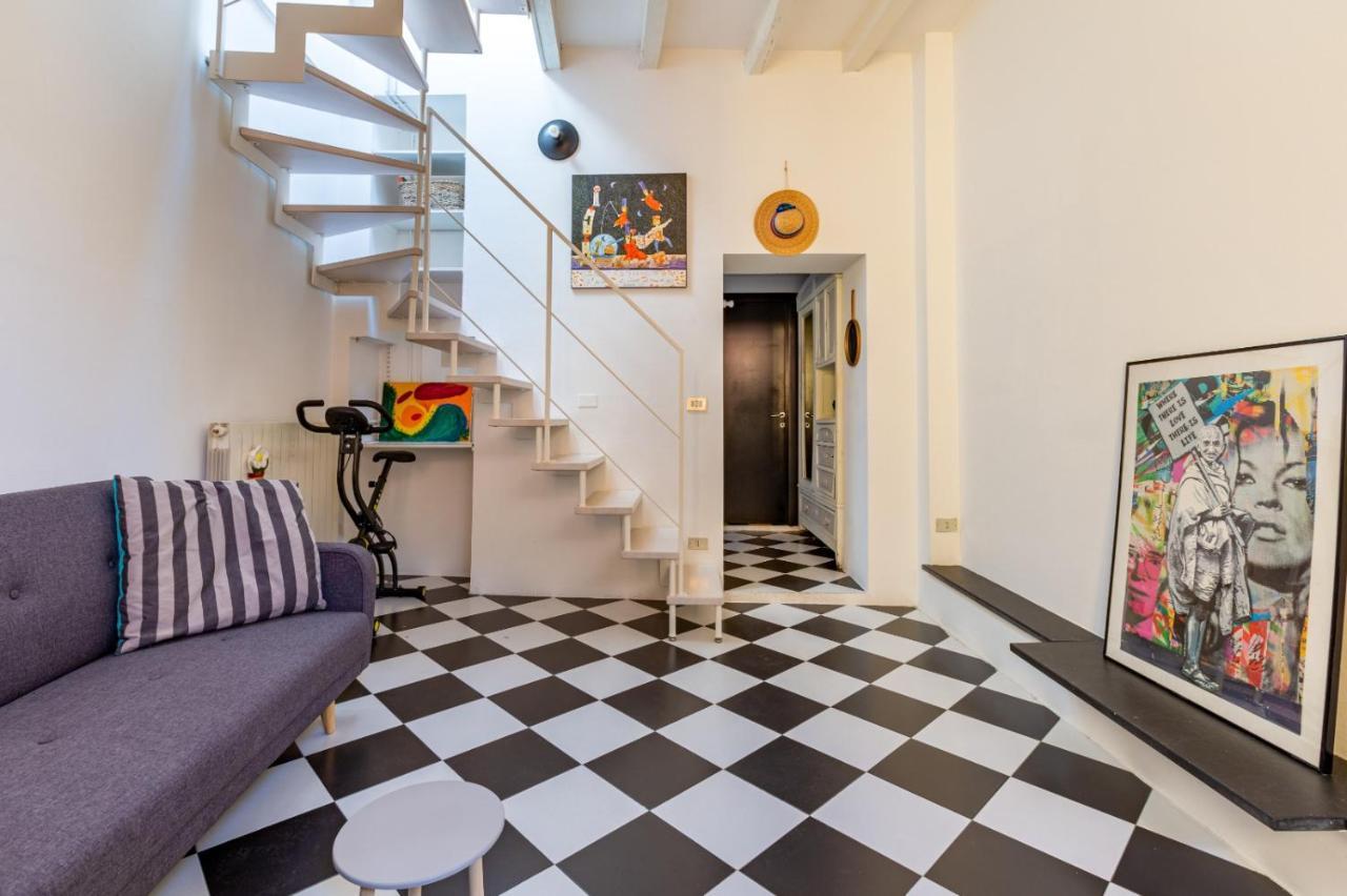 Porta Ticinese colorful apartment! Milán Exterior foto